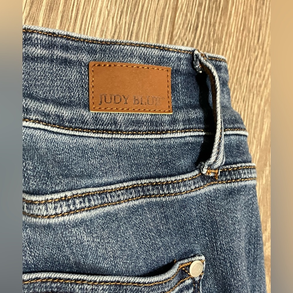 Judy Blue Wide Leg Denim Jeans - Picture 9 of 9